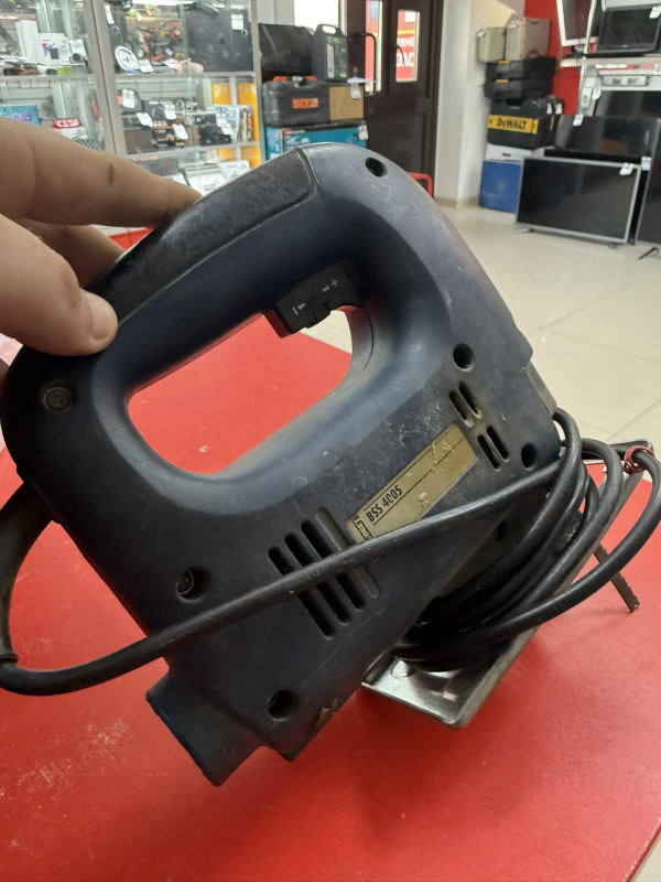 Электролобзик Budget BSS 4005